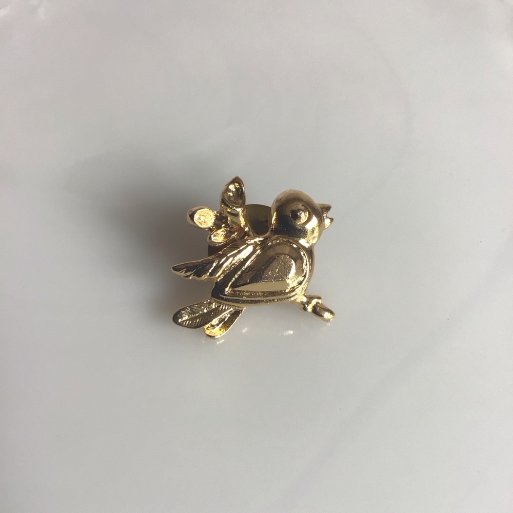 Vintage Signed Gold Bird Brooch Pin